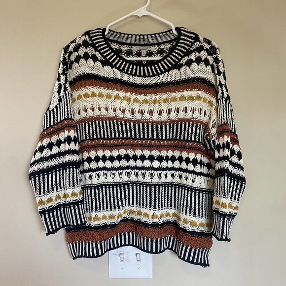 Buckle Sweaters - Gimmicks by BKE Women's Sweater Med Crop Striped Boho Loose Knit 3/4 Sleeve